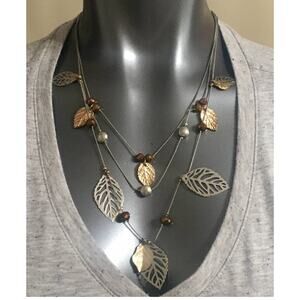Necklace 10 1/2" Chain 1 1/2" Leaf Pendant, Bronze & Silver Tone Leaves & Beads
